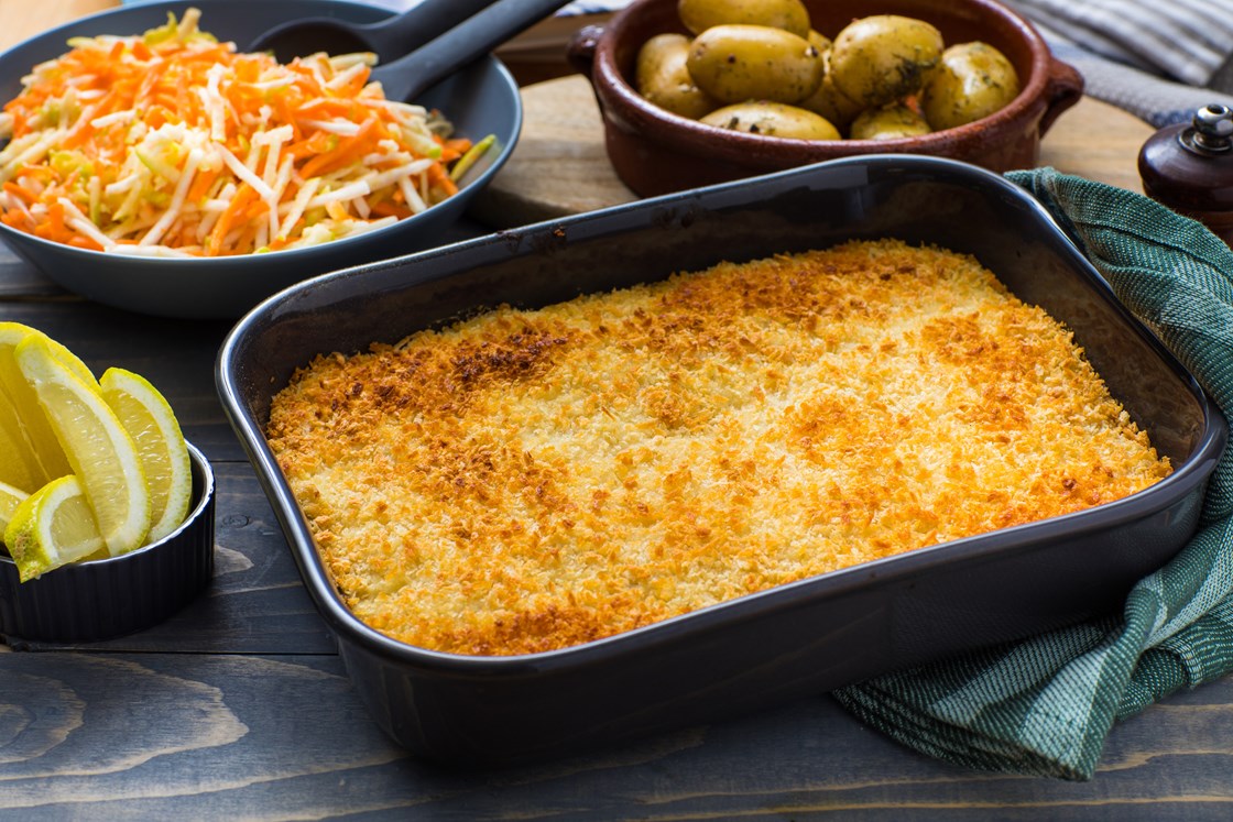 Fiskegrateng med brokkoli og eggesmør