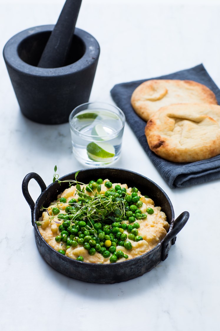 Mac 'n' peas med kremet grønnsakssaus 