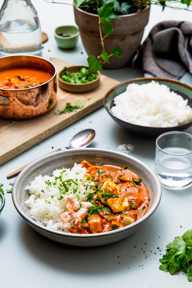 Indisk spinatgryte med halloumi