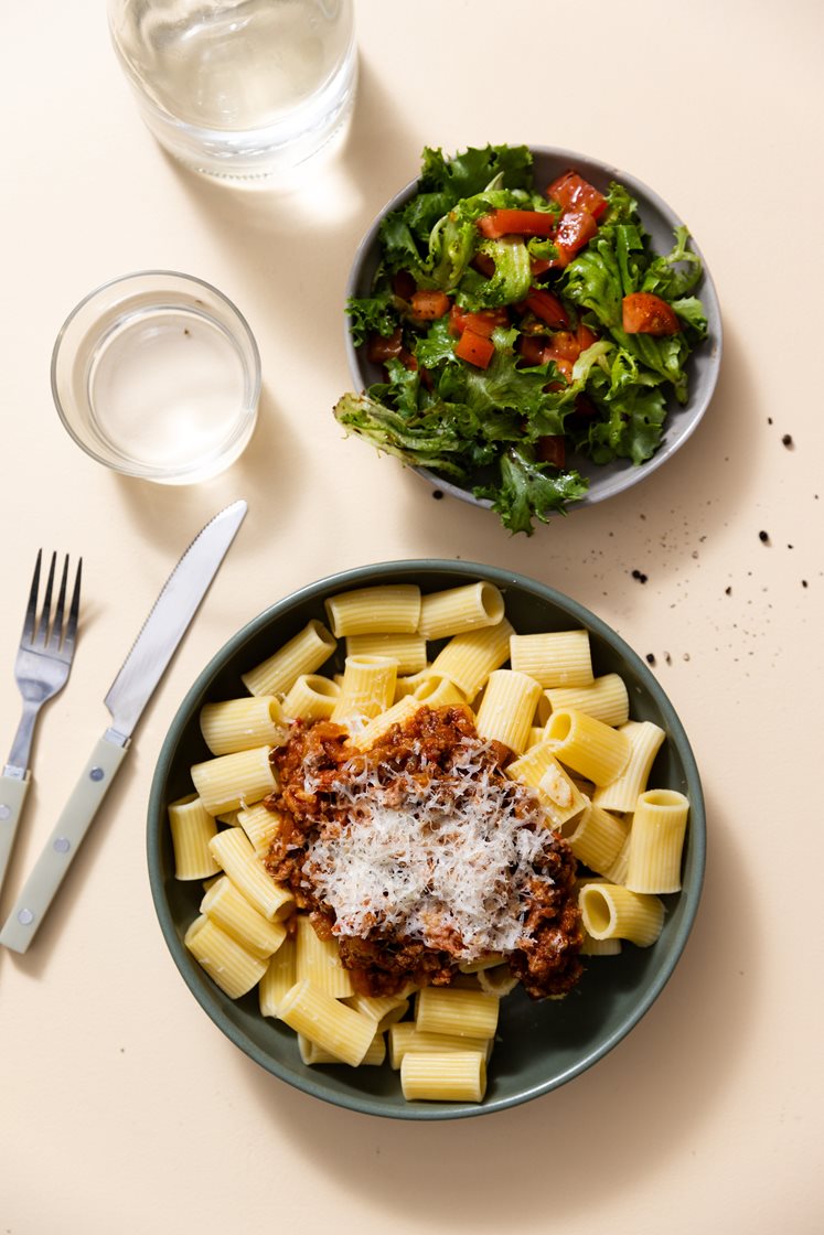 Quick pasta bolognese