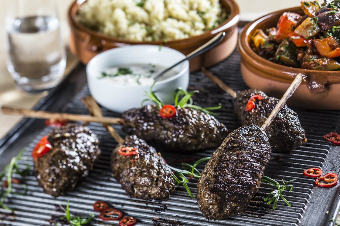 Kjøttdeigspyd med grillede grønnsaker