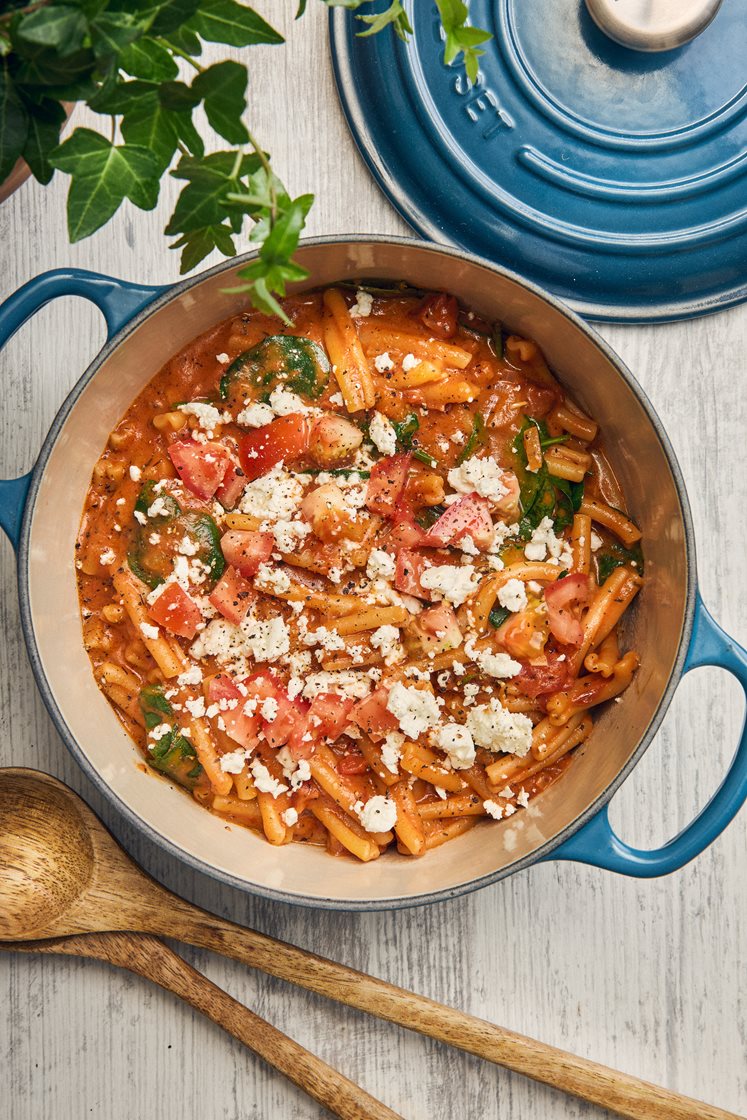 One pot tomatpasta med spenat och chèvre