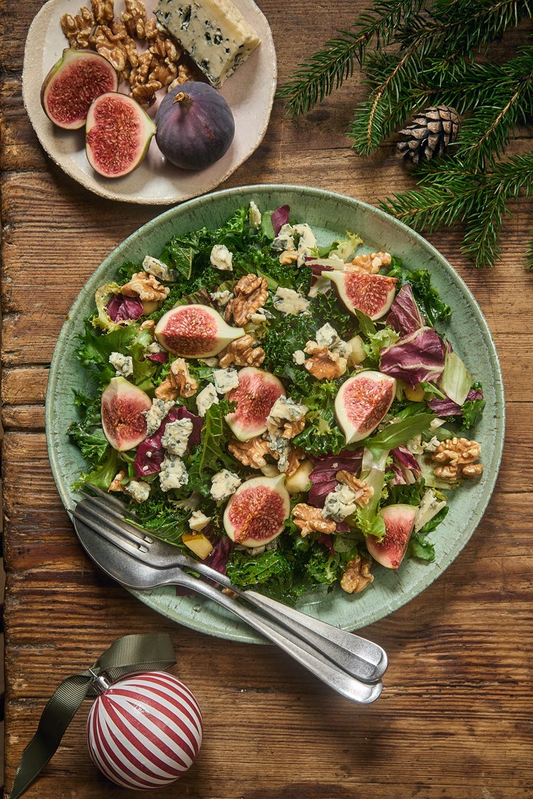 Linas julsallad med fikon, ädelost, päron och valnötter