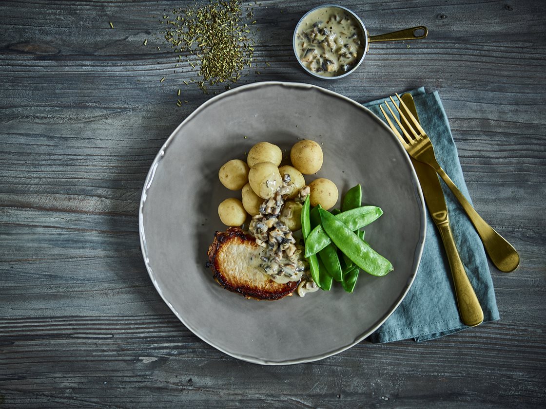 Svinekoteletter med svampesauce à là Provencale