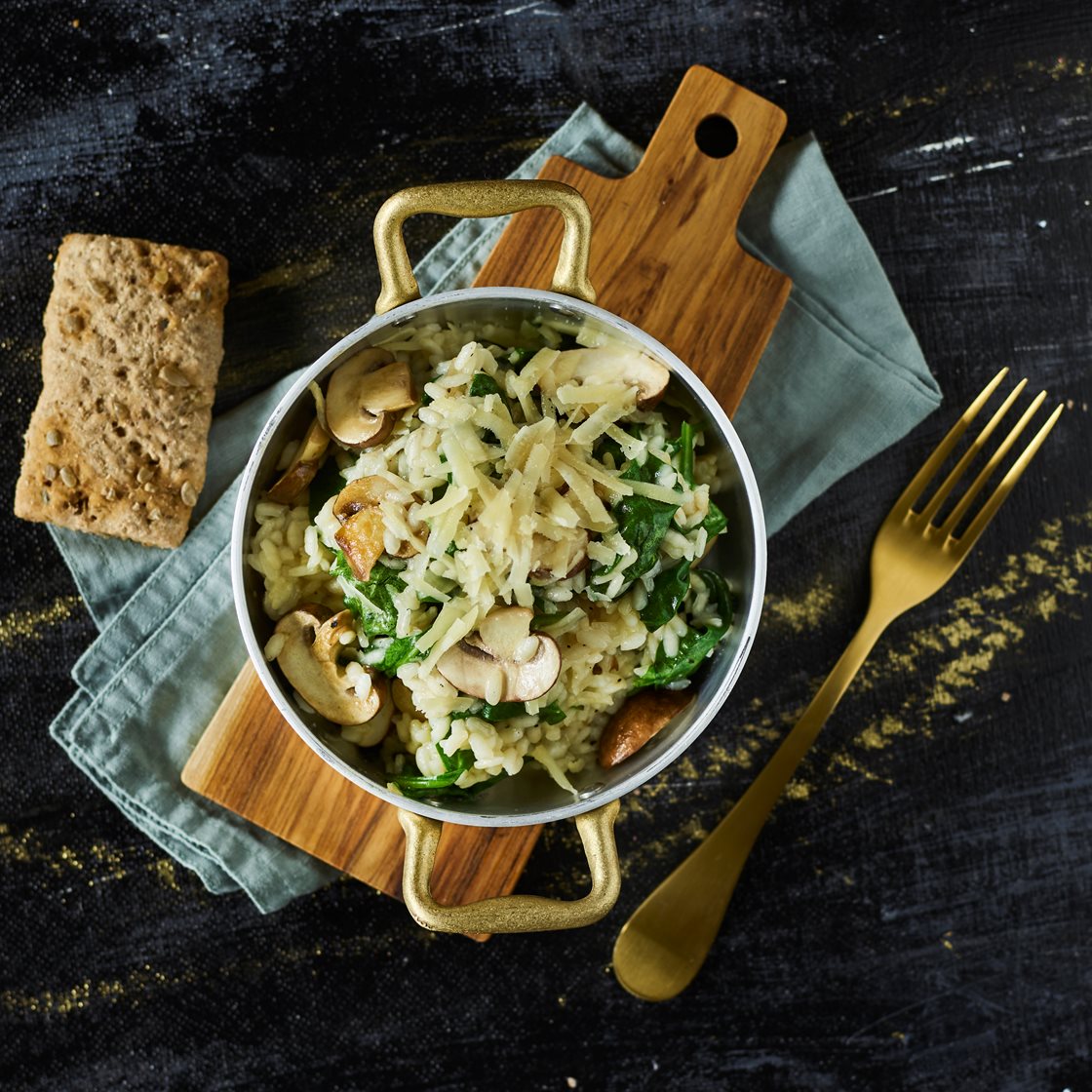 Risotto med svampe og spinat
