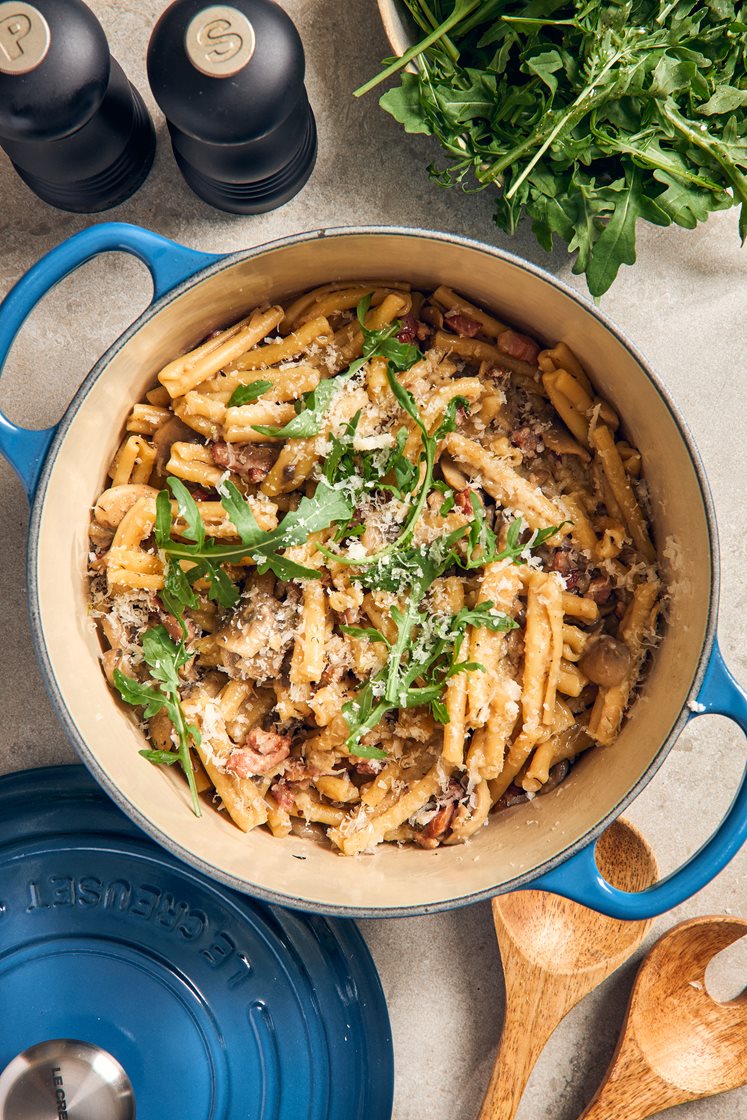 Krämig one pot pasta med champinjoner och bacon