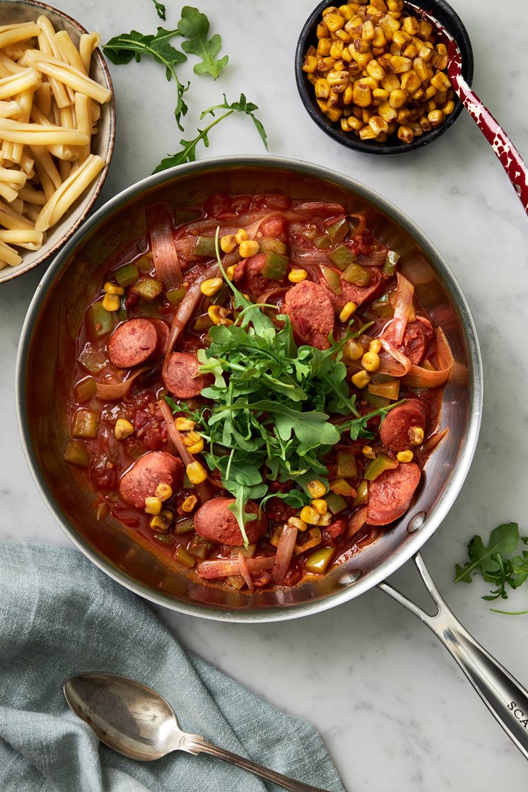 Het chorizopanna med rökt paprika och kryddstekt majs