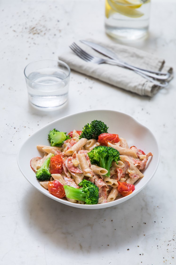 Kremet pasta med chorizo, cherrytomater og sitron
