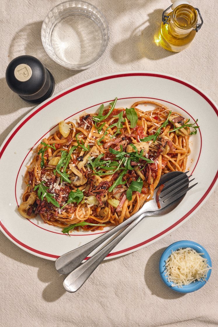 Pasta integrale all'arrabbiata - fullkornspasta med het tomatsås och kalkonbacon