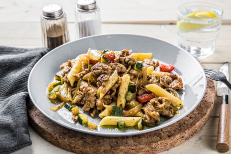 Pasta med salsiccia og paprika
