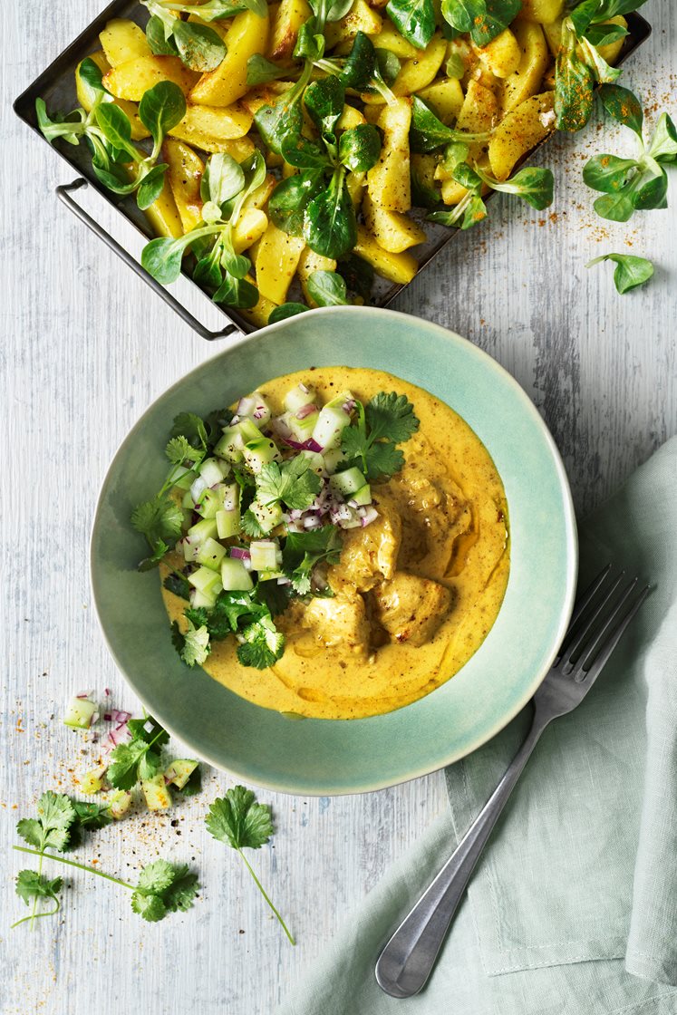 Chicken Kerala med färsk ingefära, kokosmjölk och bombaypotatis