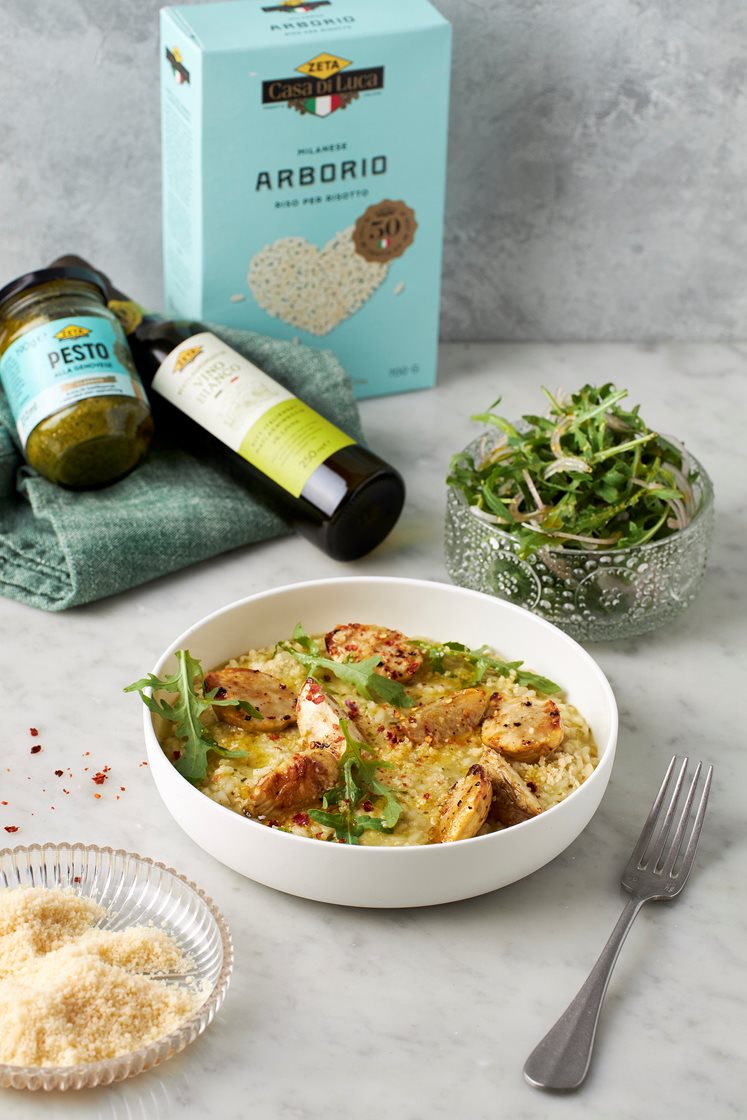 Risotto med pesto, ugnsbakad jordärtskocka, ruccola och parmesan