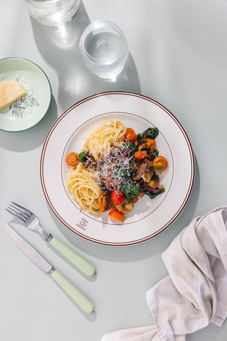 Pasta med kylling, basilikumolje og Grana Padano 
