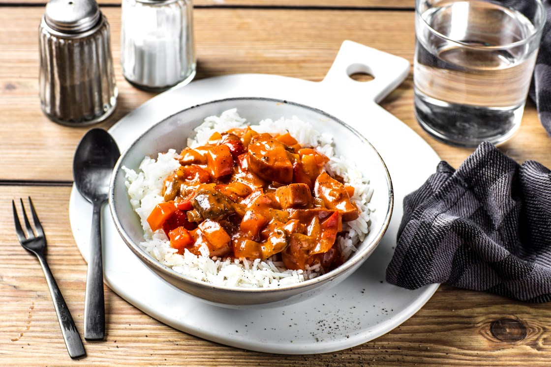 Pølsestroganoff med ris