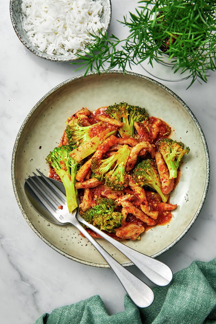 Sweet and sour pork med ingefära och broccoli