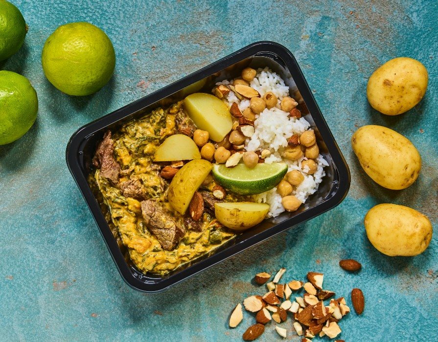 Aloo Palak med oksekød og jasminris