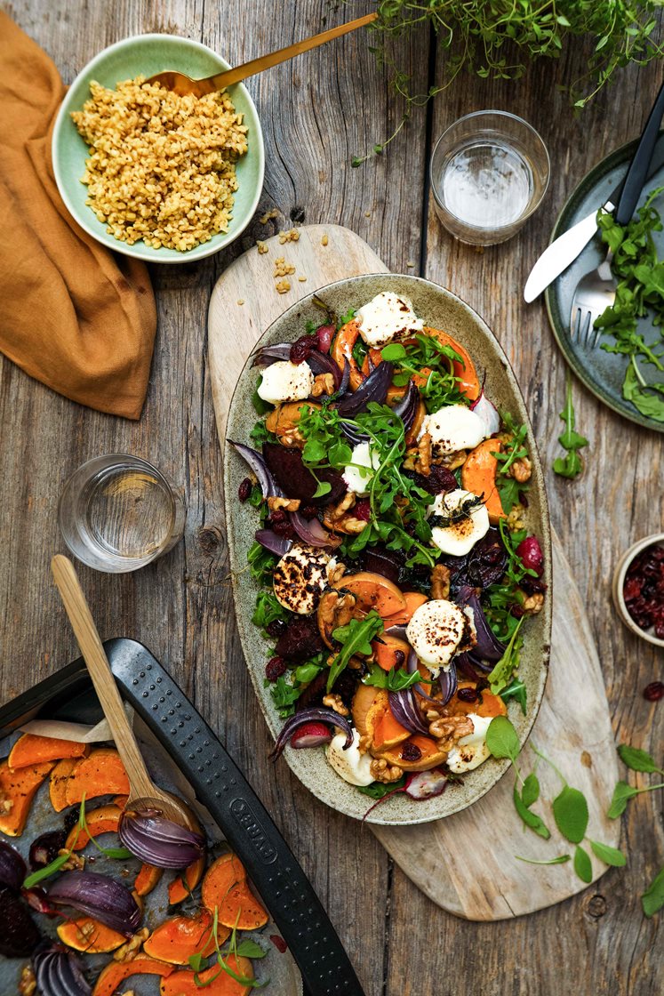 Bulgursalat med flaskegresskar og ovnsbakt chevre