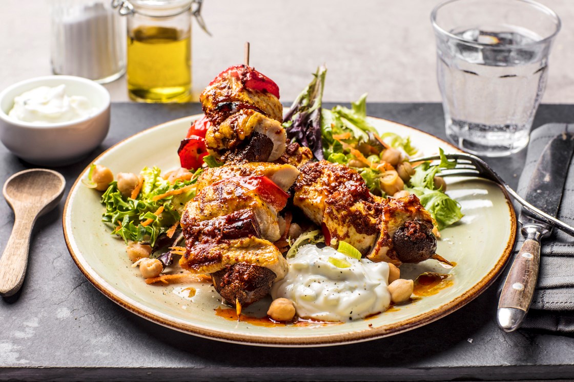 Kalkunspyd med kikertsalat