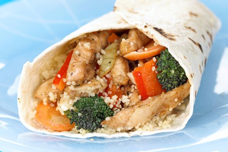 Wraps med kalkun og couscous   