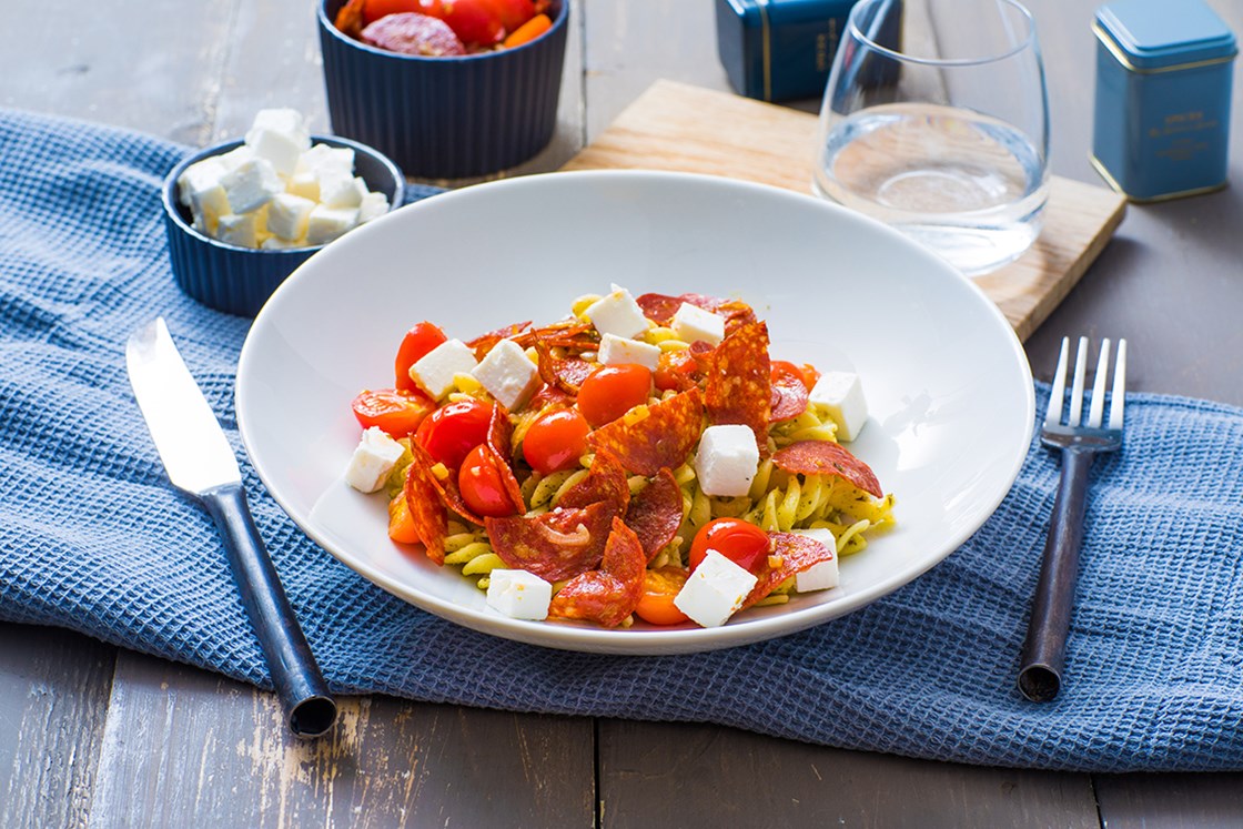 Pestopasta med tomater og feta