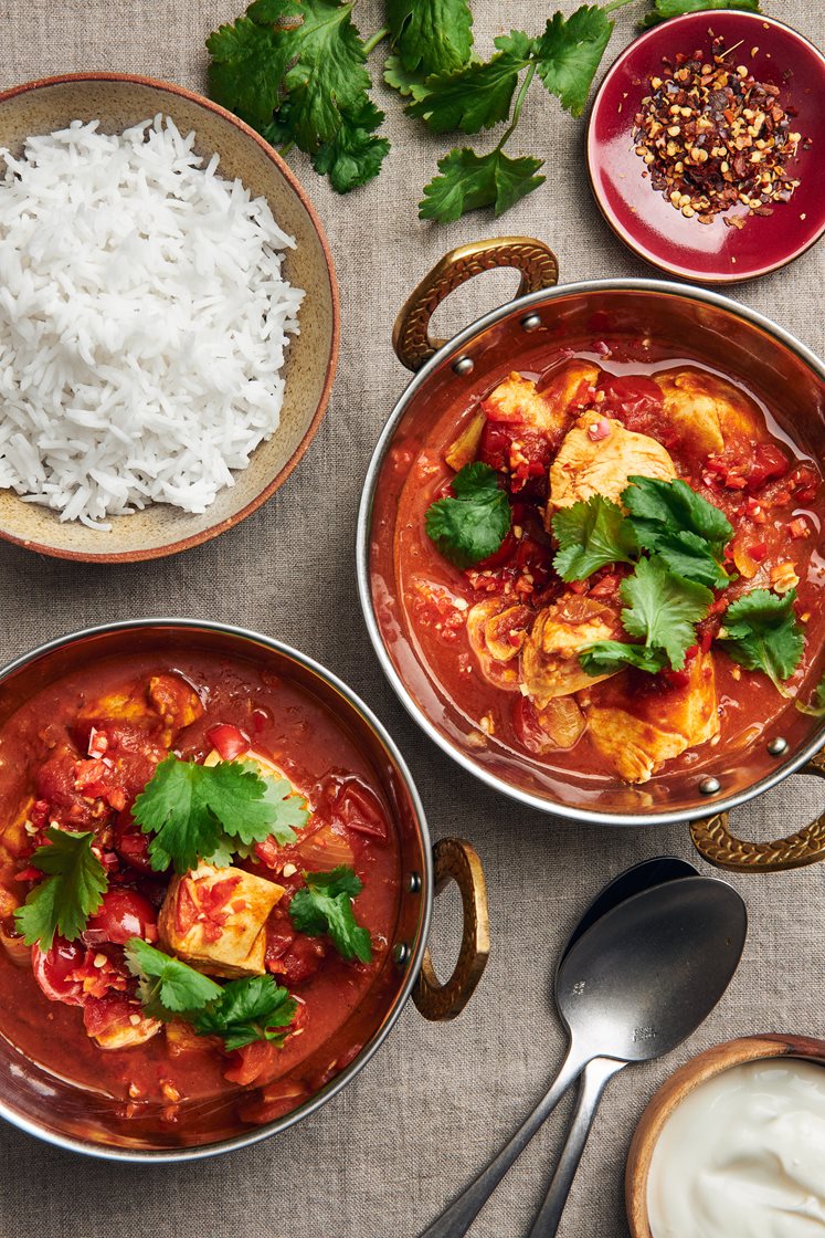 Chicken vindaloo - stark kycklinggryta med basmatiris, yoghurt och koriander