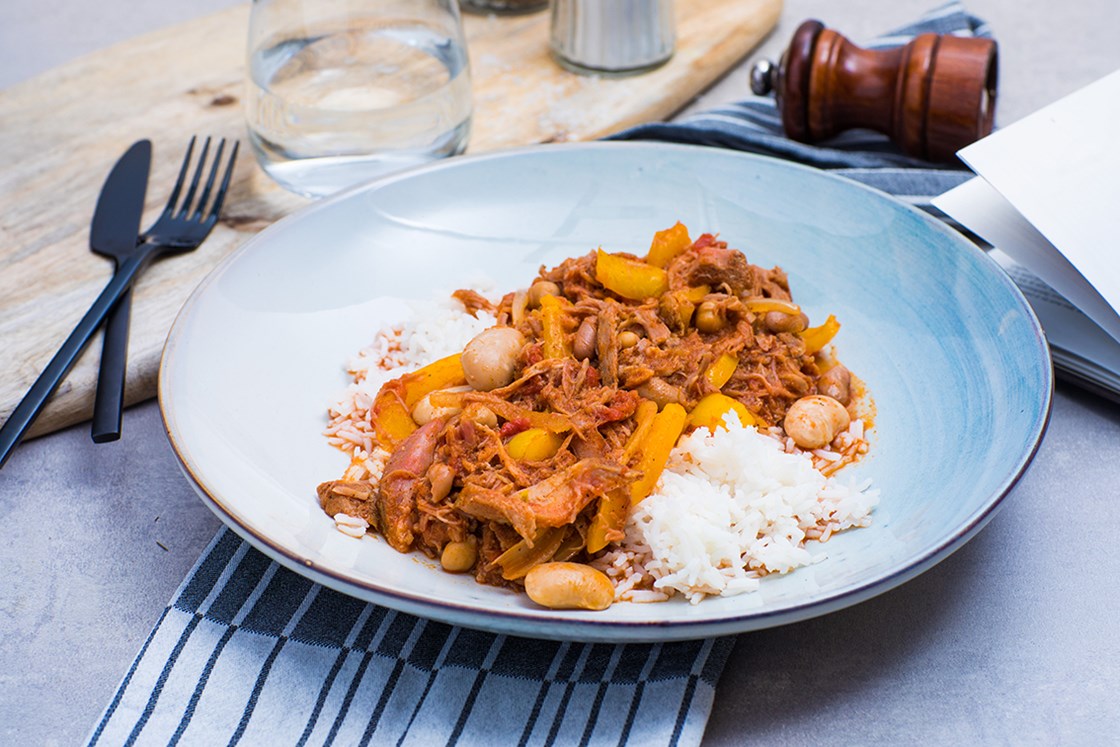 Meksikansk gryte med pulled pork og bønner