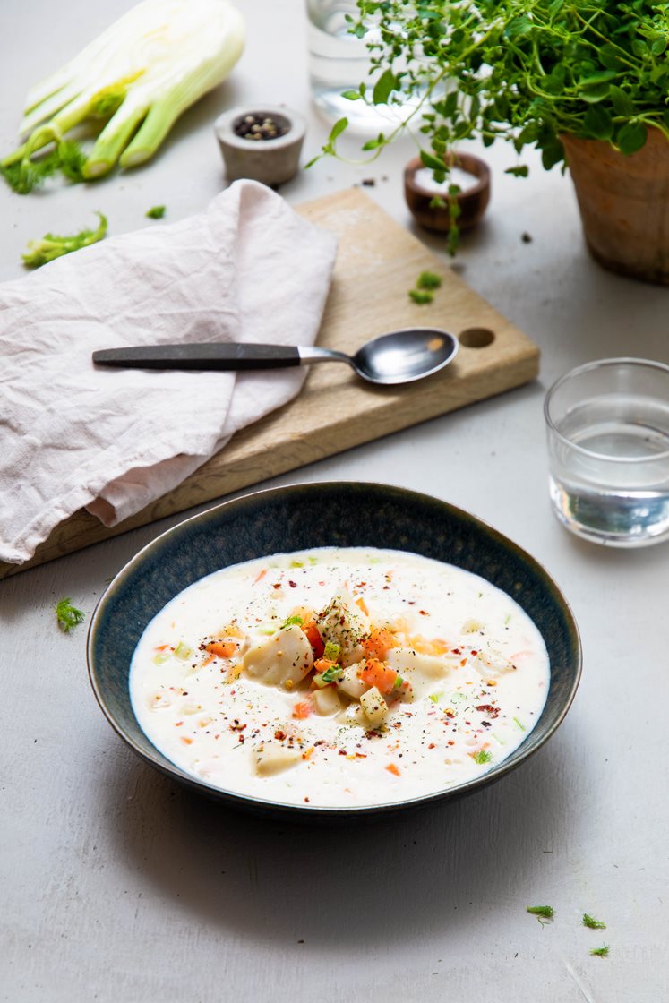 Kremet fiskesuppe med fennikel, sei og urtekrutonger