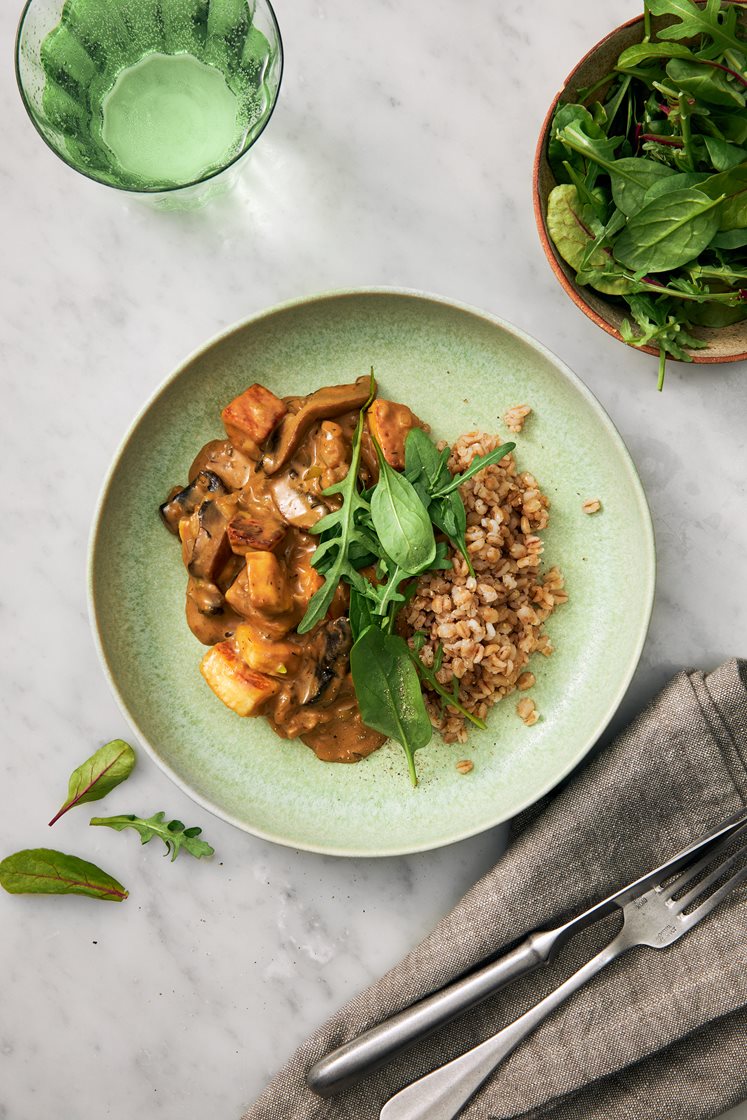 Svampstroganoff med grillost och matvete