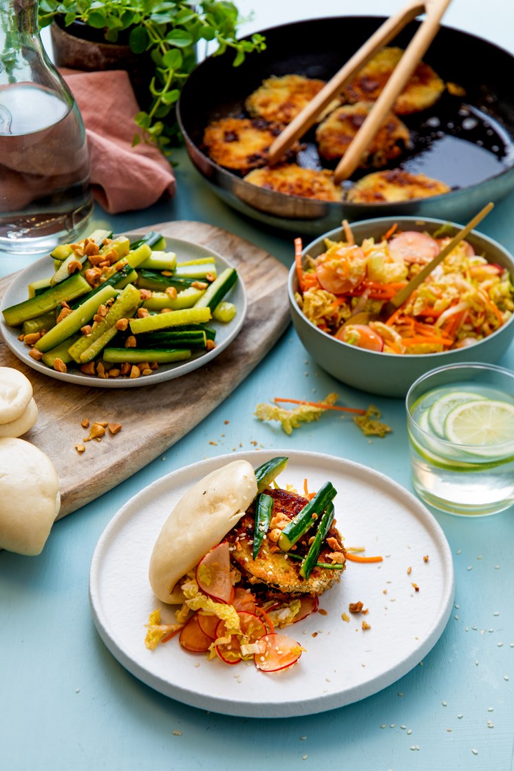 Steamed buns med aubergine og kimchi