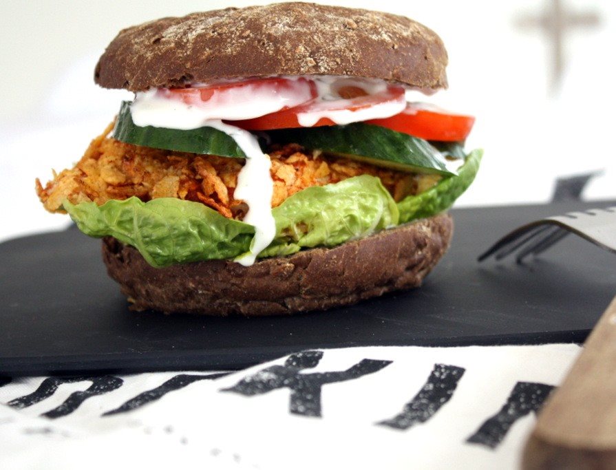 Burger med krydret cornflakeskylling (Brug ikke)