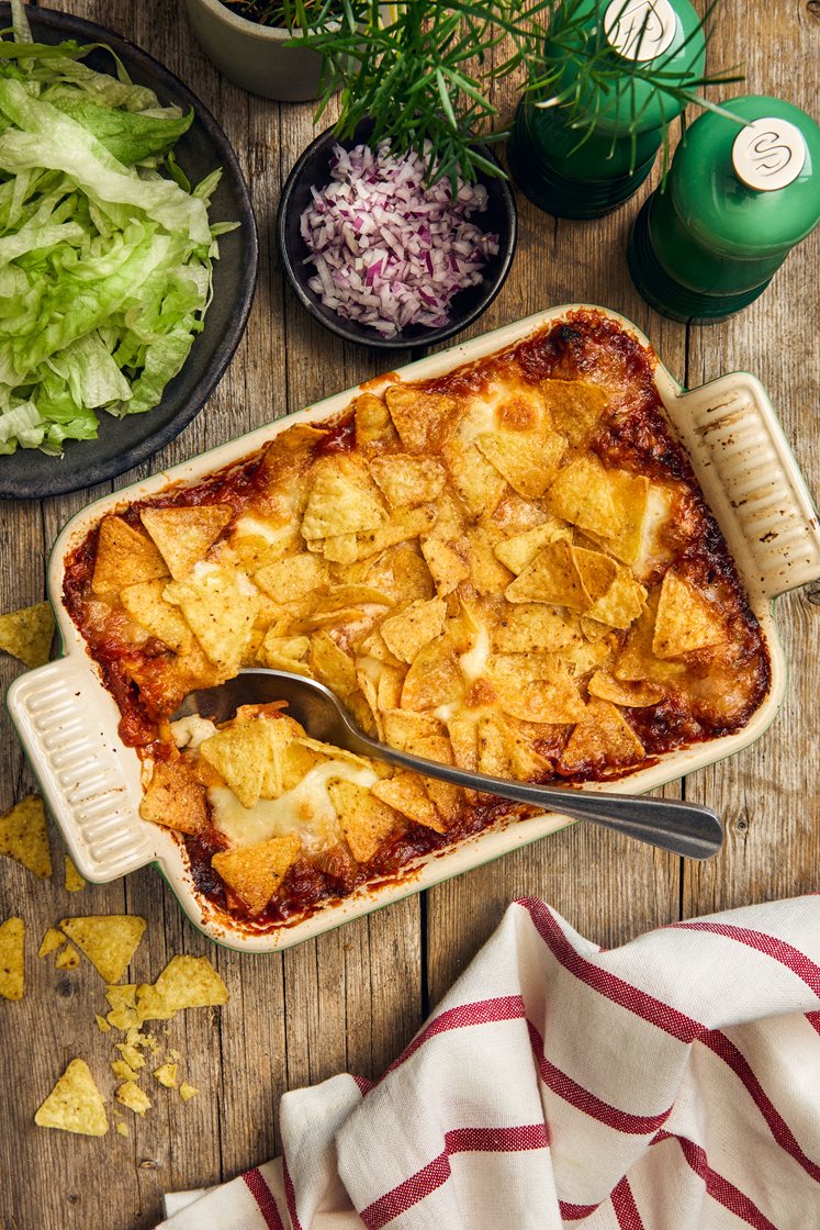 Nachotoppad tacolasagne med nötfärs och mozzarella 