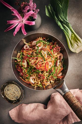 Japchae - Sojamarinerede nudler